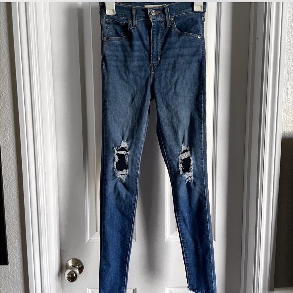 Levis Mile High Super Skinny Jeans
